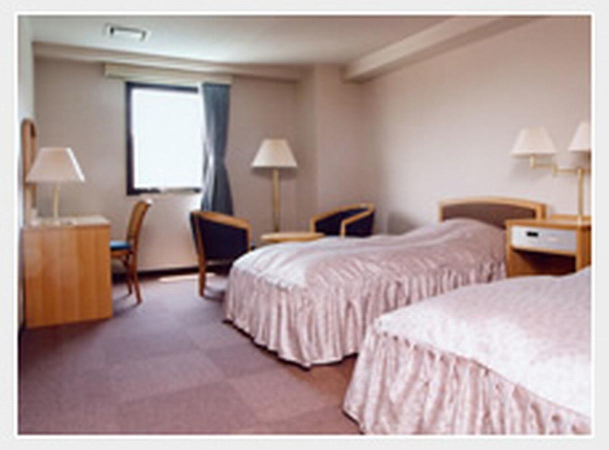 Business Hotel Masumi Sou Ikeda  Exterior foto